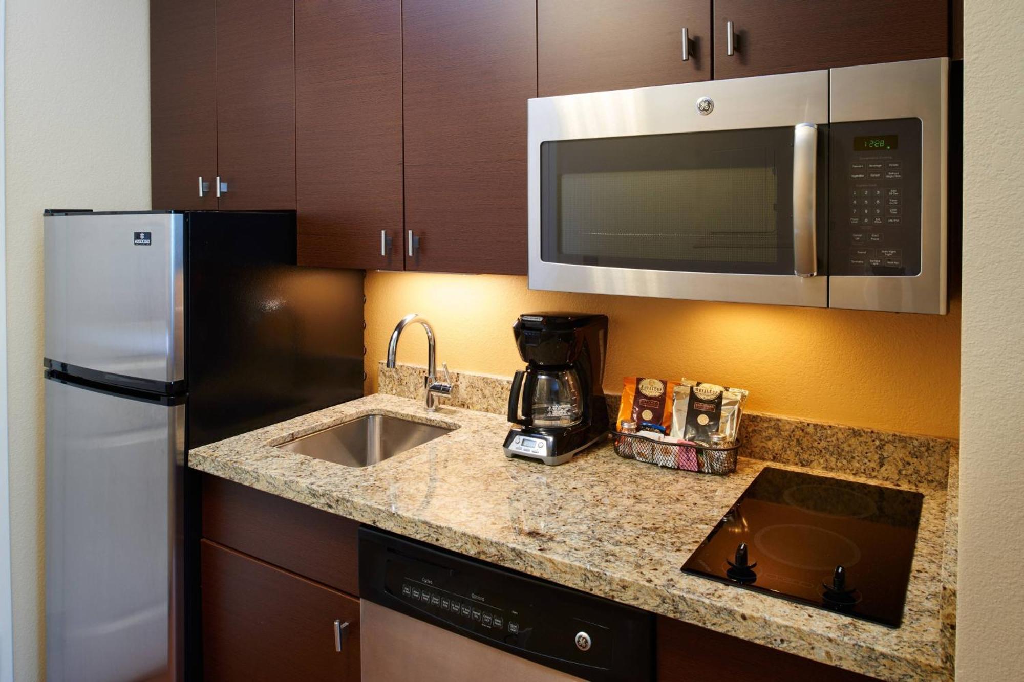 Towneplace Suites By Marriott Detroit Troy Ngoại thất bức ảnh